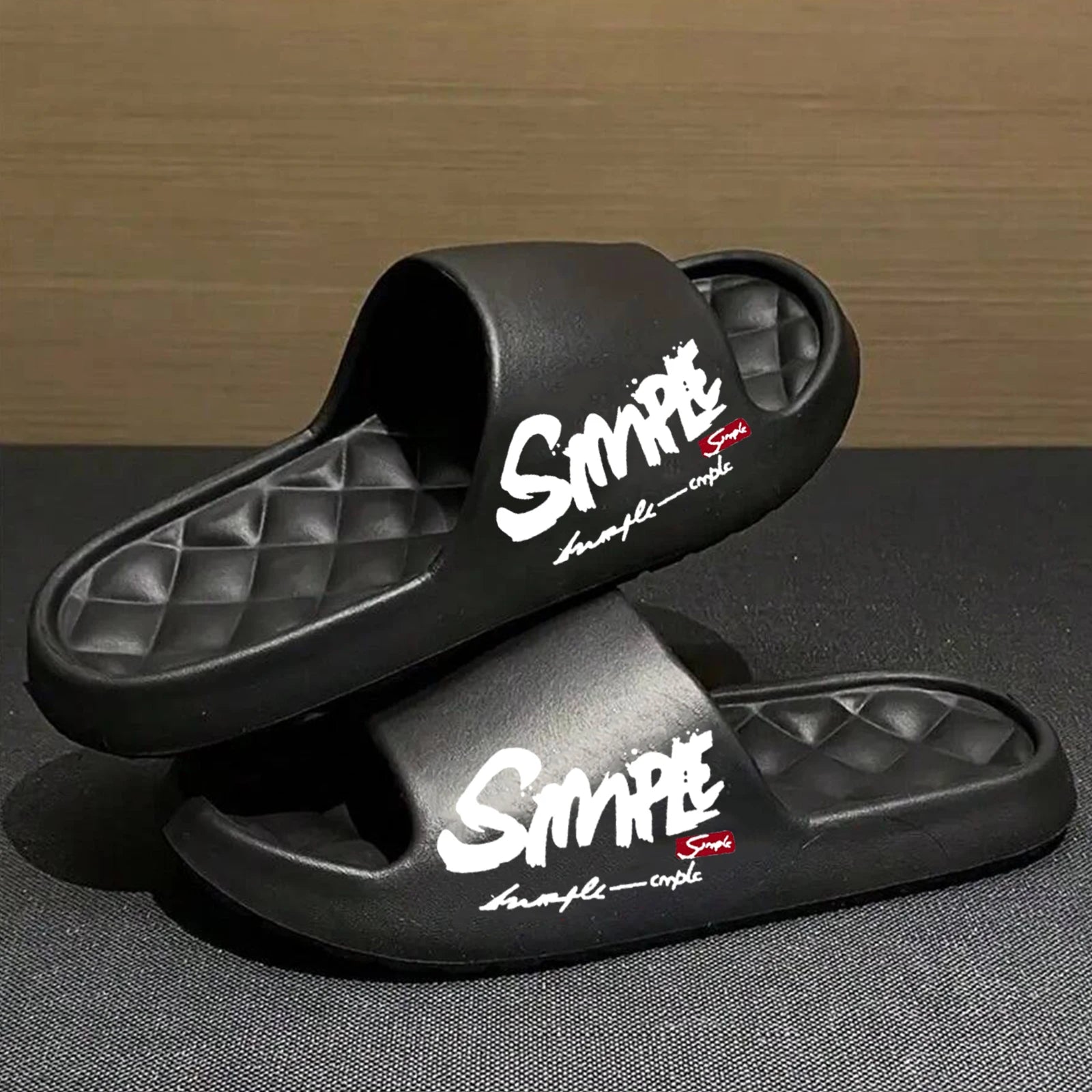 Four-Season Men's Fashion Slippers,