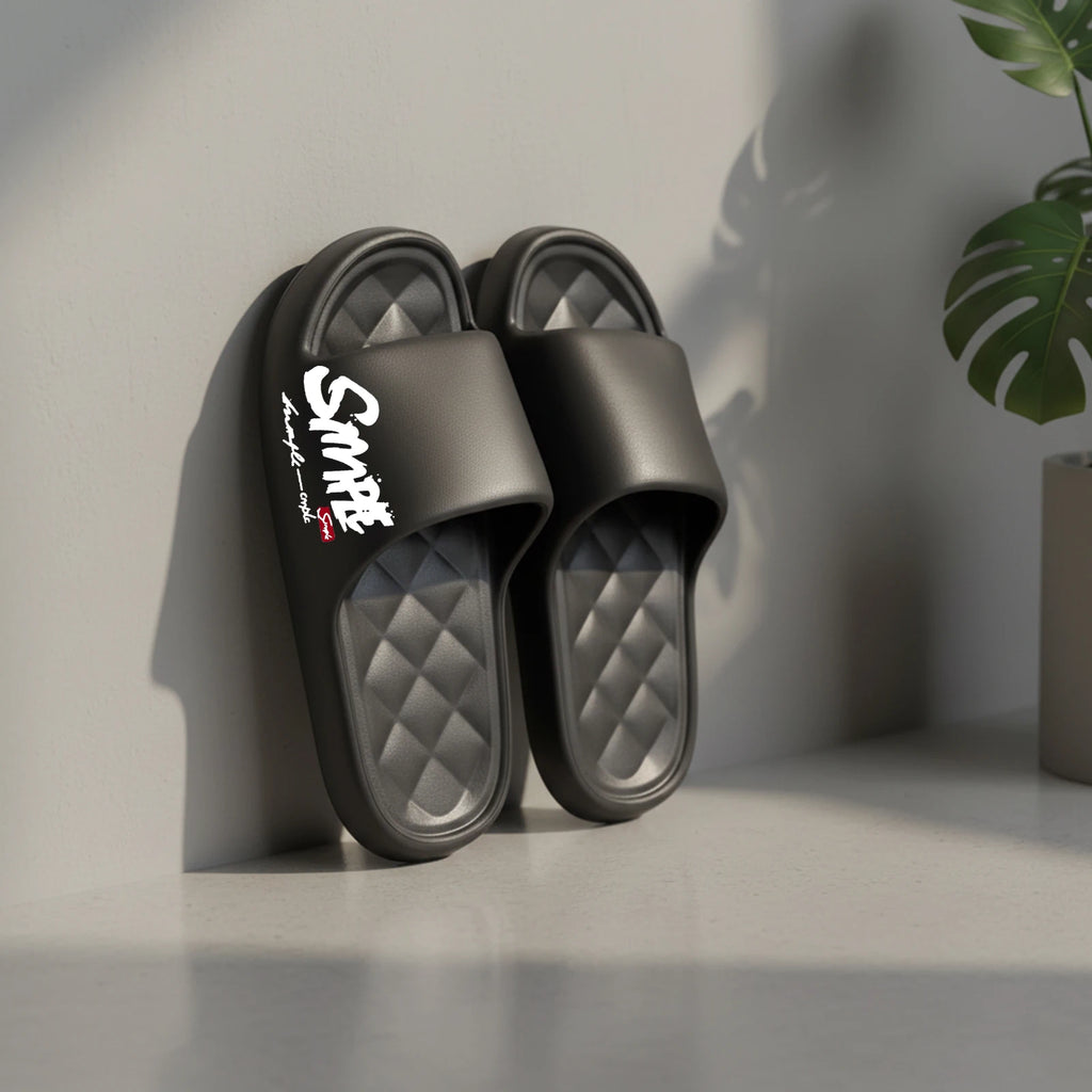 Four-Season Men's Fashion Slippers,